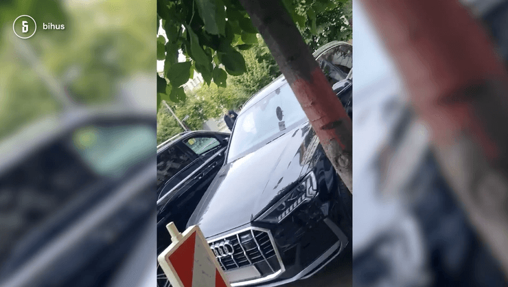 Audi Q7 автомобіль нардеп Слуга народу Андрій Мотовиловець