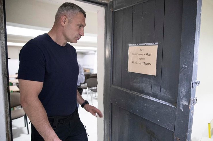 Віталій Кличко, мер, школа, укриття, вiйна