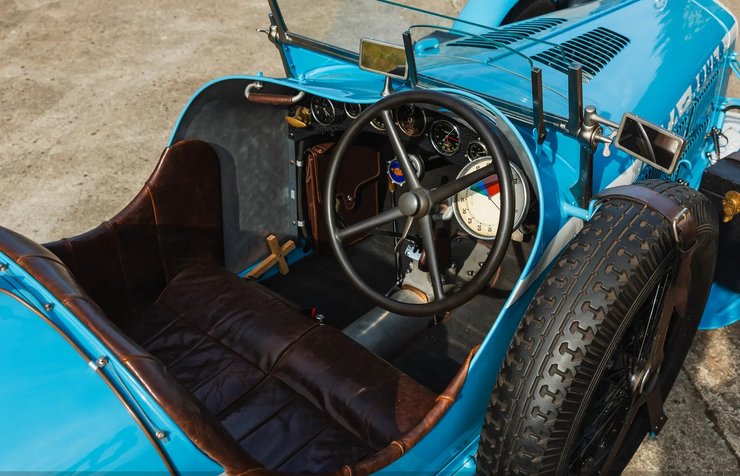 Салон Alfa Romeo 8C, Alfa Romeo 8C 2300 Monza, Alfa Romeo Monza, копия Alfa Romeo