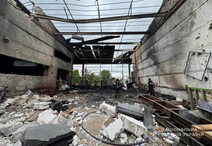 Разрушения в результате атаки на Луцк 9 июля