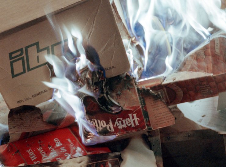 Джоан Роулинг сожжение книг