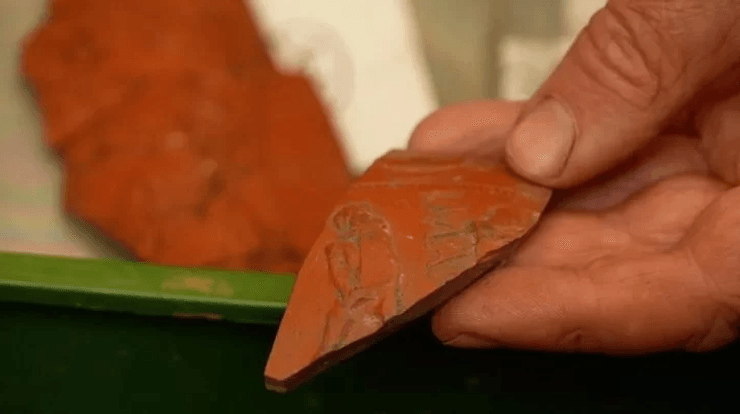 історія, розкопки, археологія, розкопки під лестерським собором, руїни під лестерським собором, римських храм під лестерським собором