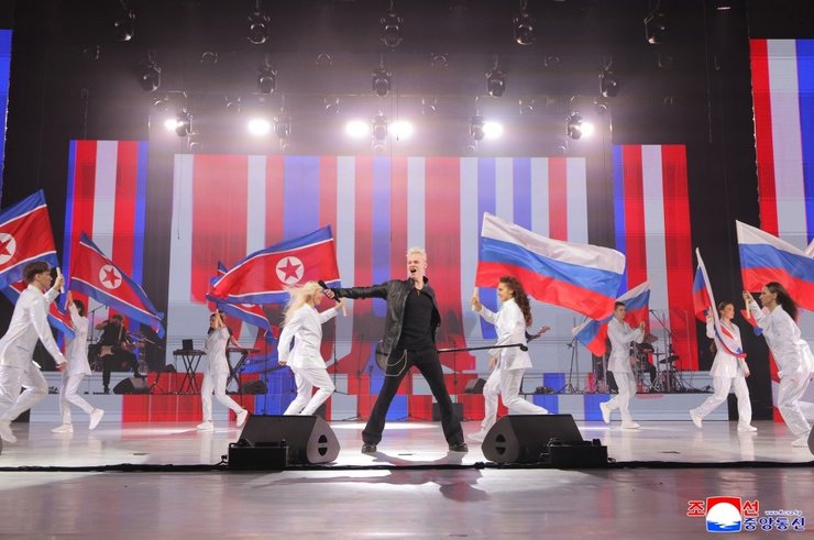 концерт шамана в кндр ким чен ын