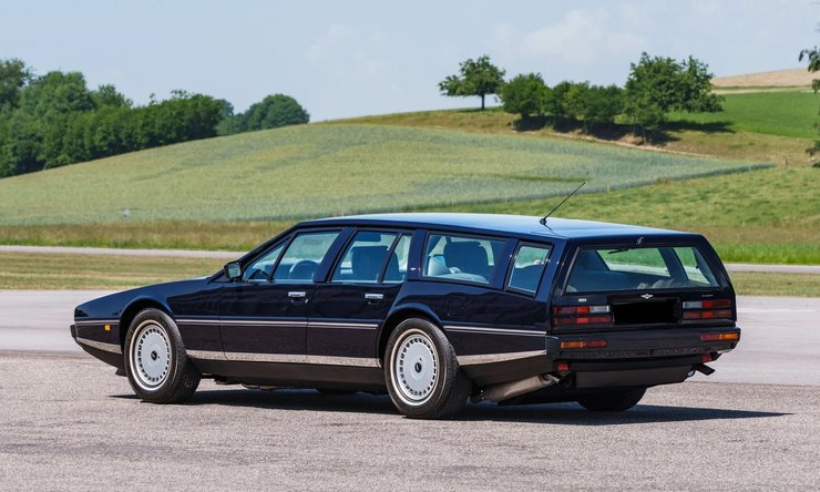 универсал Aston Martin Lagonda