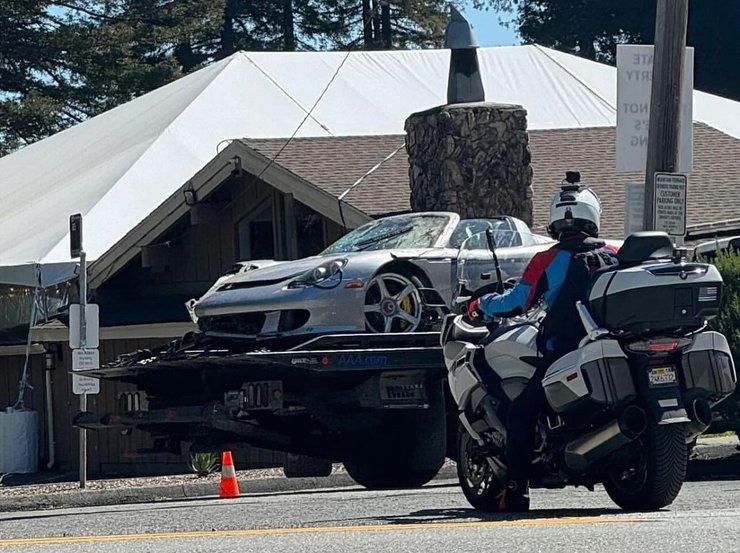 разбитый суперкар Porsche, Porsche Carrera GT, Porsche Carrera