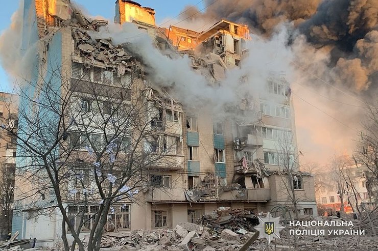 Тернопольский дом, в который попала ракета