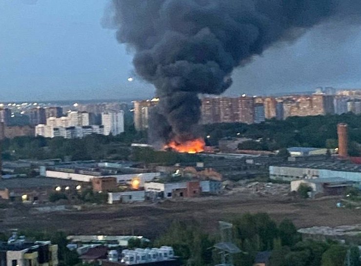 пожежа в Хімках, пожежа під Москвою, див від пожежі у Хімках