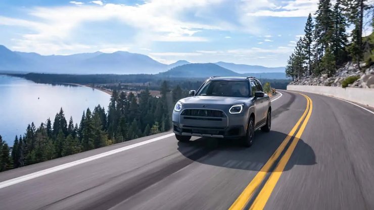 Автомобиль 2027 Mini Countryman Untamed Edition