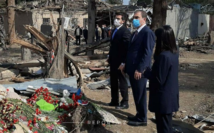 Посол Израиля в Азербайджане Джордж Дик (в центре). Фото: report.az