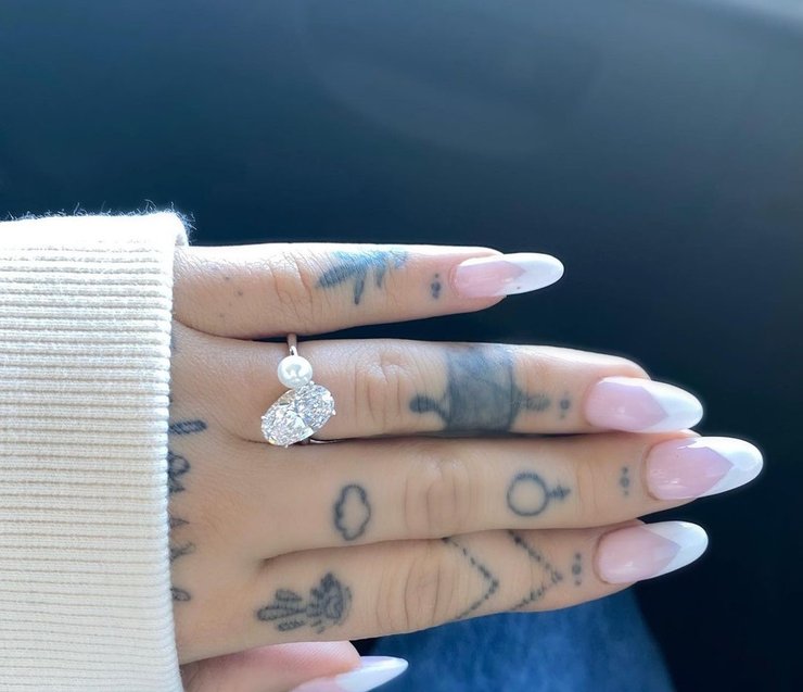 Ариана Гранде, Далтон Гомес, кольцо, помолвка