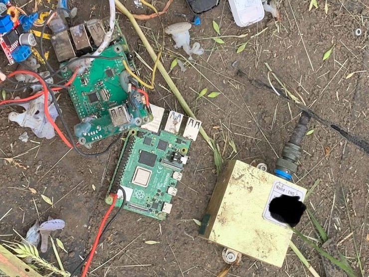 сбитый шахед, обломки, дрон