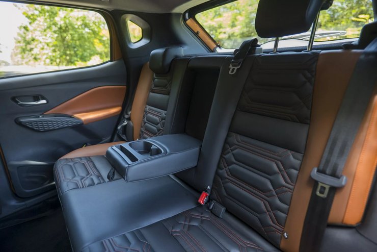 салон ниссан магнит, Nissan Magnite, Nissan Magnite 2025, кроссовер Nissan, Nissan Magnite 2025