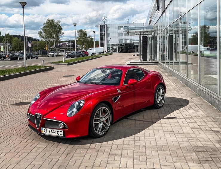 Alfa Romeo 8C Competizione