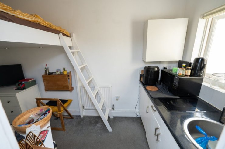 Кладовку уборщика продают за 250 000 фунтов в престижном районе Лондома