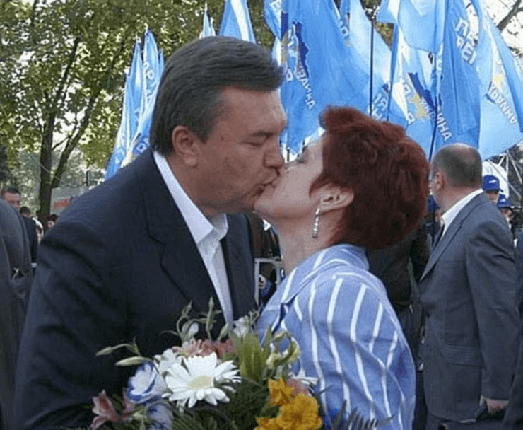 Людмила Виктор Янукович