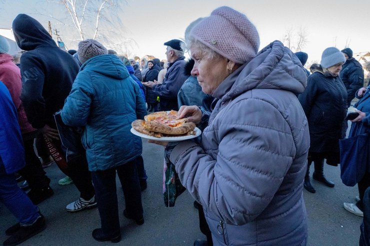 Допомога пенсіонерам, ВПО, людям з інвалідністю - важливий напрям благодійності