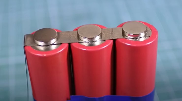 никелевая лента, магниты, аккумуляторы