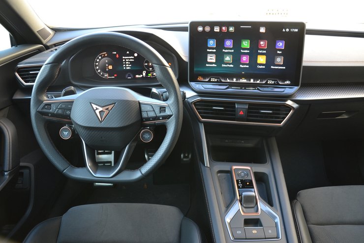 Салон CUPRA Formentor VZ