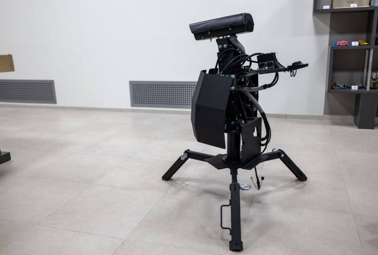 Российская дистанционно управляемая турель с 7,62-мм пулеметом ПКТ