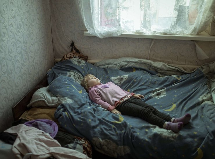 Дівчинка Ангеліна в Купʼянську