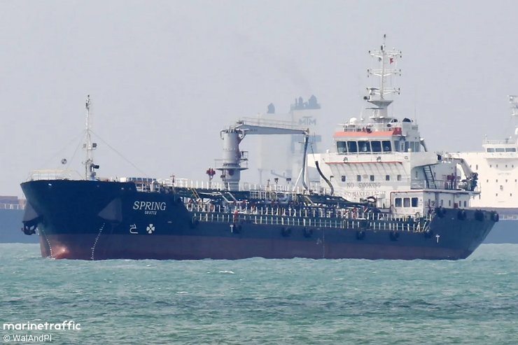 Танкер Spring Fortune