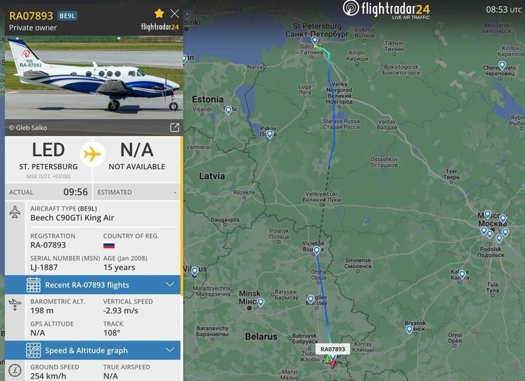 Beech C90GTi King Air, карта польоту літака