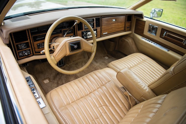 Салон Cadillac Eldorado