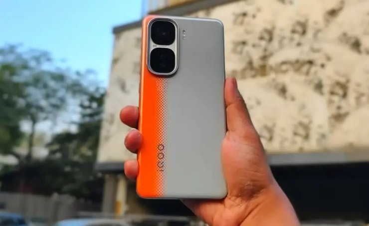 Смартфон iQOO Neo10 Pro+