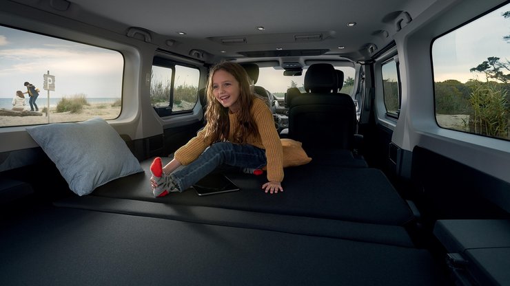 Салон Renault Trafic