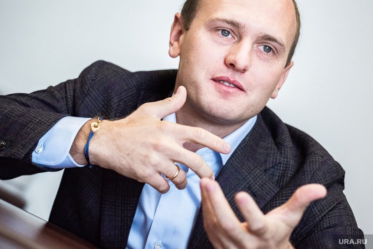 дмитрий пумпянский, Яхта Дмитрий Пумпянский, александр пумпянский, яхта аксиома, арест яхты, российский миллиардер, российский олигарх, гибралтар