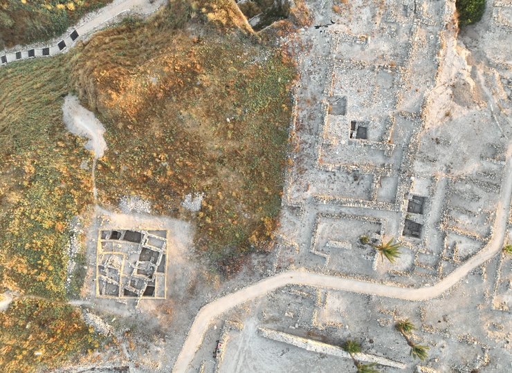 раскопки, сооружение, мегиддо, археология, археологи