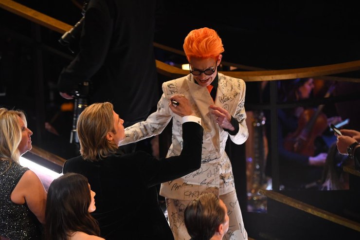 сэнди пауэлл