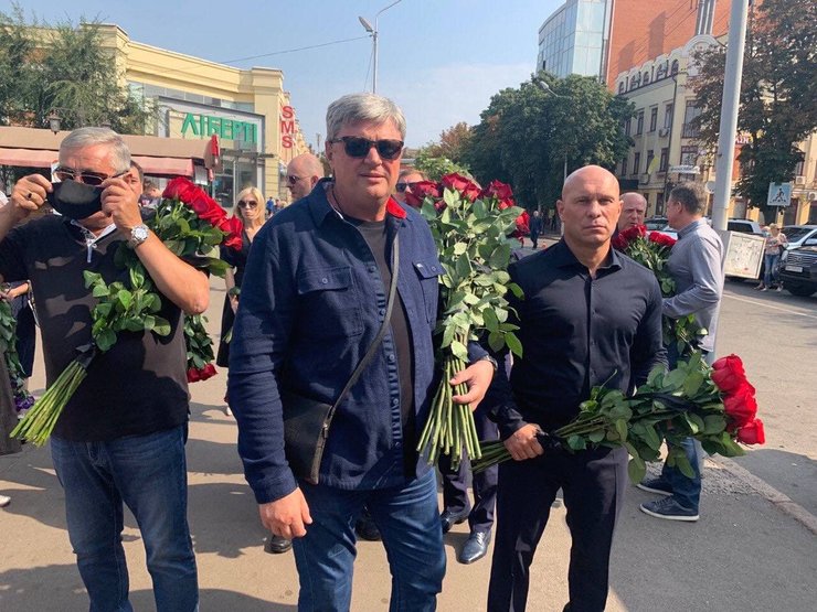 Нардепы от ОПЗЖ Загородний, Качный и Кива посетили похороны Павлова