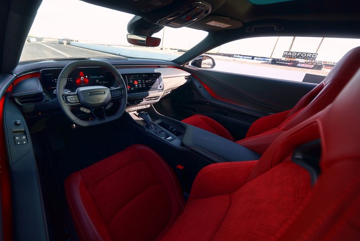 салон додж чарджер, Dodge Charger, Dodge Charger 2025, новый Dodge Charger