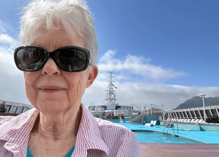 Шерон Лейн в круїзі