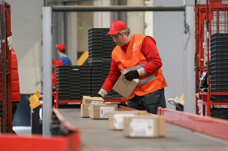 беспошлинный ввоз генераторов в Украину, как заказать генераторы из Польши, как доставить генератор из Польши в Украину, отмена пошлин и НДС на ввоз генераторов, отмена ндс на генераторы, как завезти генератор в Украину без пошлин, как доставить генератор в украину, что можно ввозить в Украину без пошлины, льготный ввоз в Украину генераторов, генератор по почте, как привезти Starlink, купить Starlink за рубежом, Starlink без пошлины и НДС, купить зарядную станцию за рубежом, генератор новой почтой, отправка генератора, доставка генератора