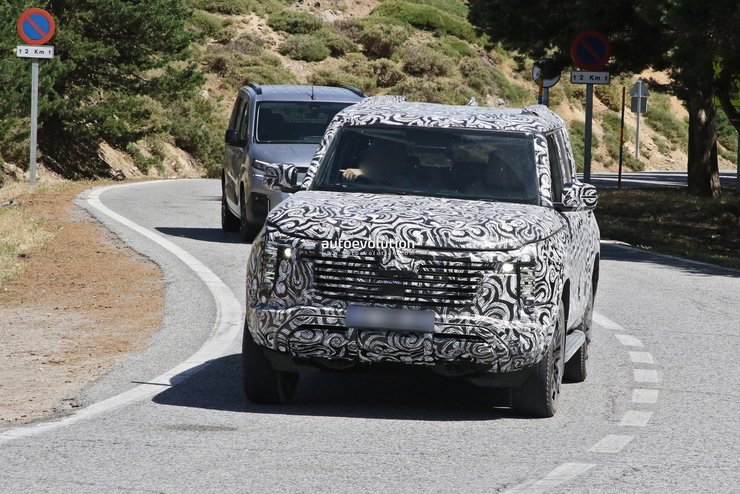 Mitsubishi Pajero Sport на тестах