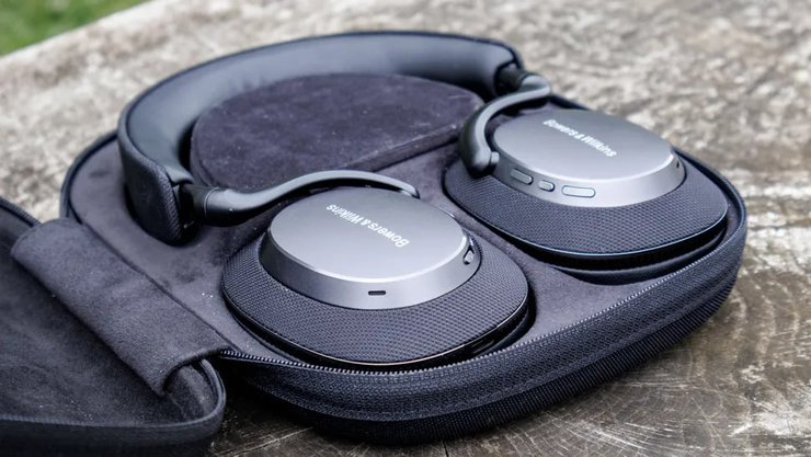 Наушники Bowers & Wilkins PX7 S3 в чехле