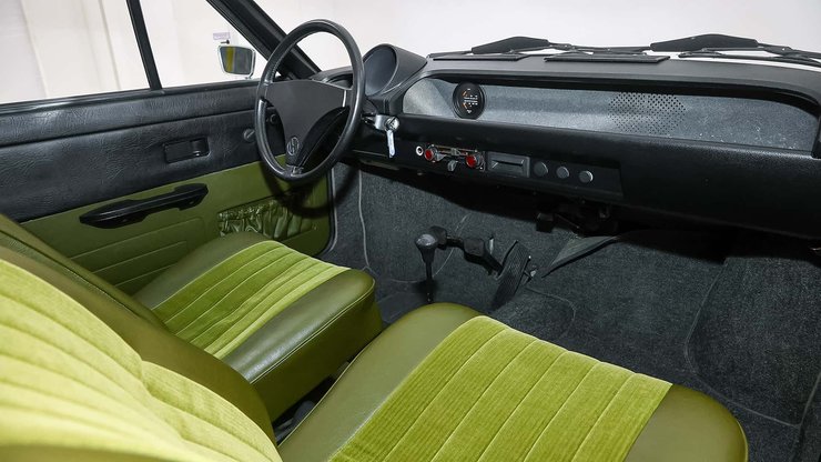 Салон Volkswagen EA266