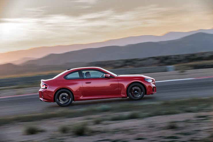 BMW M2 2023, BMW M2, новый BMW M2, BMW 2 Series, спорткар BMW, БМВ М2, БМВ М2 2023