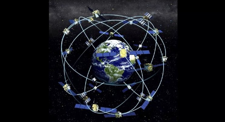 супутники, Земля