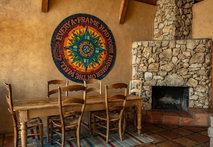 Дом 6105 на Малхолланд Хайвей в Голливуде