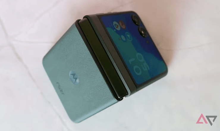 Motorola Razr (2024)