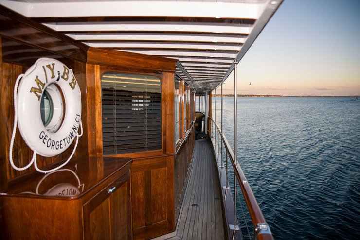 яхта, 1947 рік