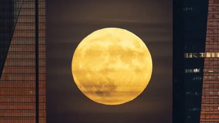 полная Луна