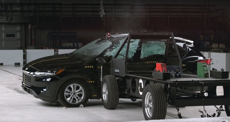 Краш-тест Mazda CX-5, краш-тесты, Mazda CX-5, краш-тесты