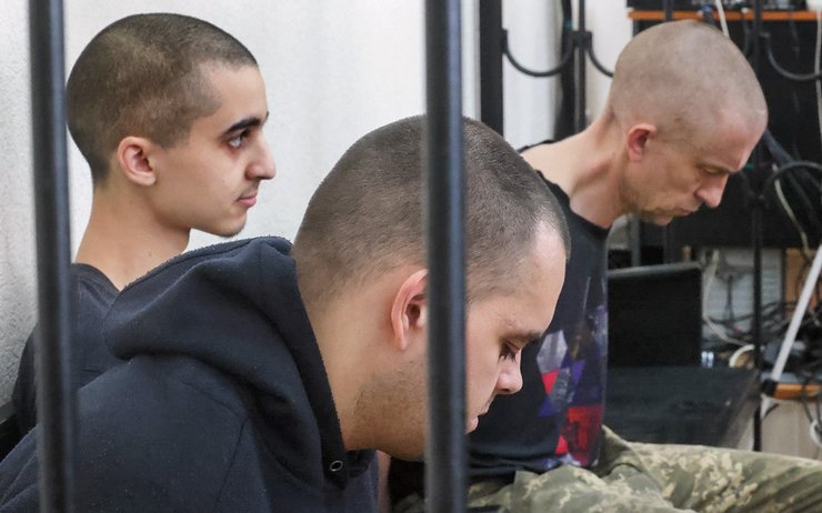 Эйден Аслин, Шон Пиннер, Саадун Брагим, иностранный легион, британец воюет за Украину, марокканец в ВСУ, британец в ВСУ, эйден аслин суд в днр, эйден аслин приговор, Саадун Брагим смертный приговор, Шон Пиннер смертный приговор, смертный приговор, британские наемники, граждане Британии в ВСУ, британские морпехи, суд в днр, суд в донецке