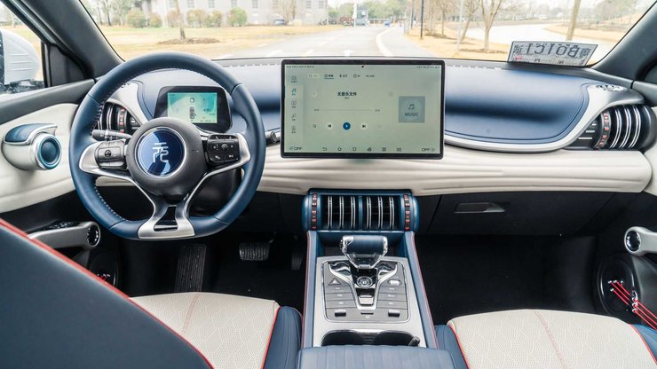 BYD Yuan Plus, кроссовер BYD Yuan Plus, электромобиль BYD Yuan Plus, электромобиль BYD, новый BYD Yuan Plus