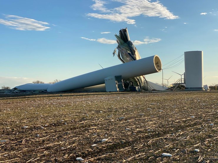 Ветряная турбина, обломки, ветрогенератор, Оклахома, фото