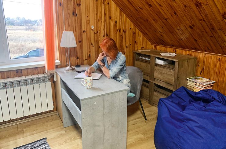 бытовая агрессия, что делать когда бьет муж, насилие над женщинами, шелтер святой Ольги